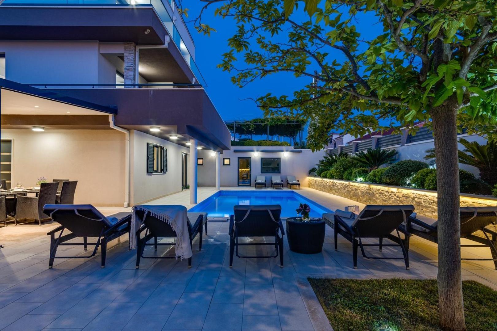 Luxury Villa Lucas With Heated Pool, Whirlpool, Sauna, 14 Pax Podstrana Dış mekan fotoğraf
