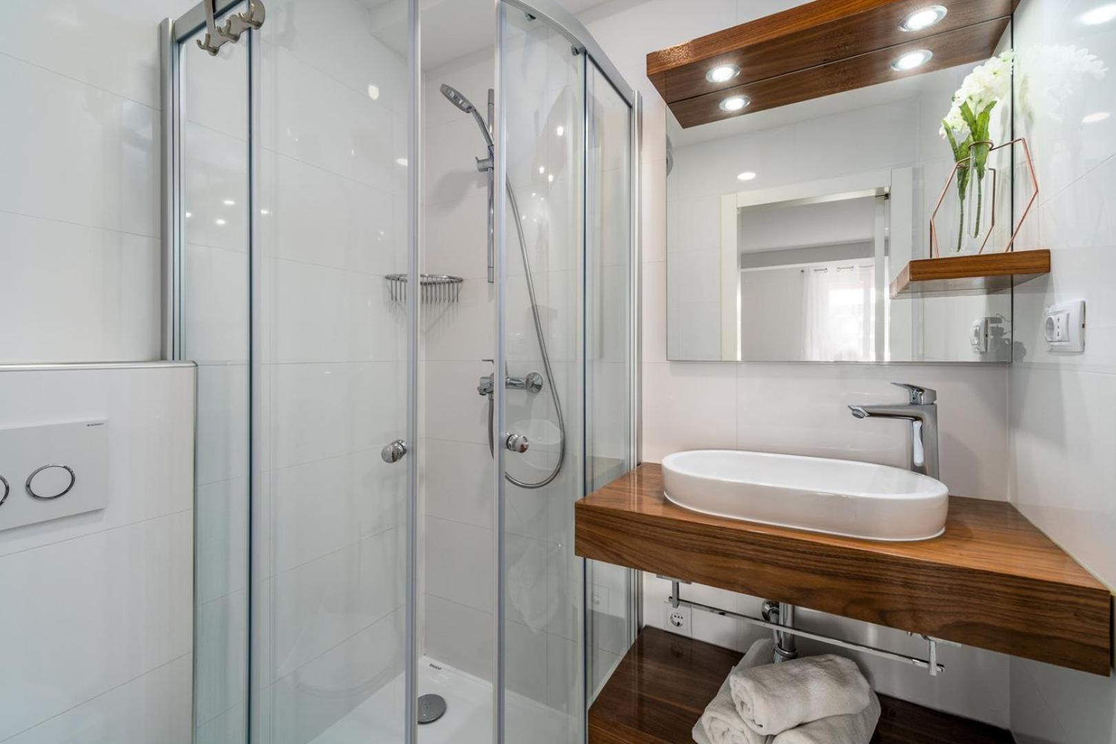 Luxury Villa Lucas With Heated Pool, Whirlpool, Sauna, 14 Pax Podstrana Dış mekan fotoğraf