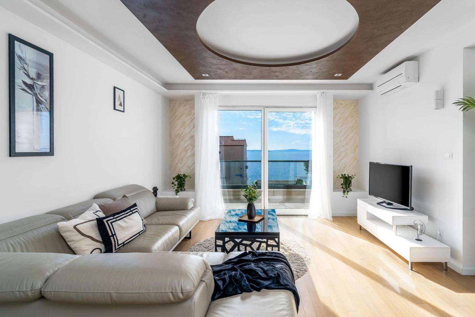 Luxury Villa Lucas With Heated Pool, Whirlpool, Sauna, 14 Pax Podstrana Dış mekan fotoğraf